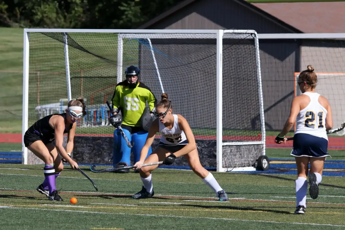 College field hockey game